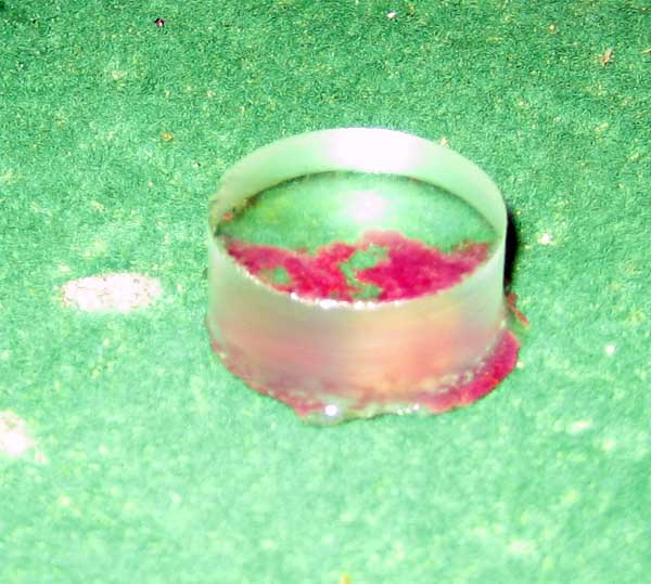 Det er hvad man får ud af at bore et hul 28mm hul i 12mm glas :D